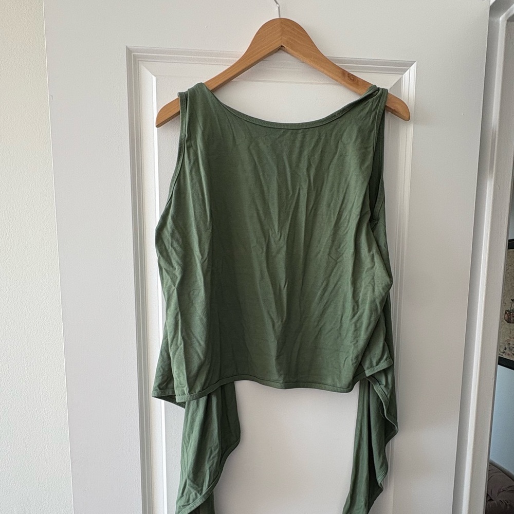 Chic Olive Green Asymmetrical Tank Top